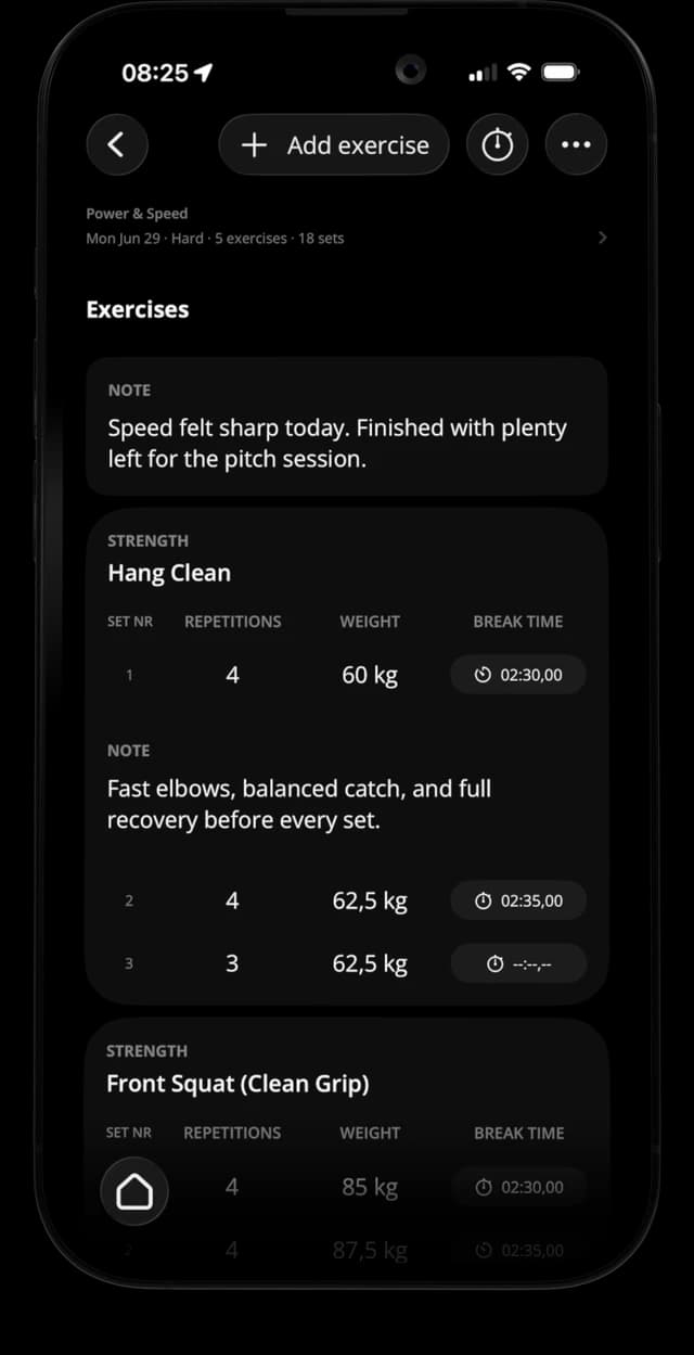 Axletic workout logging screen showing exercises, sets, notes, and break timers